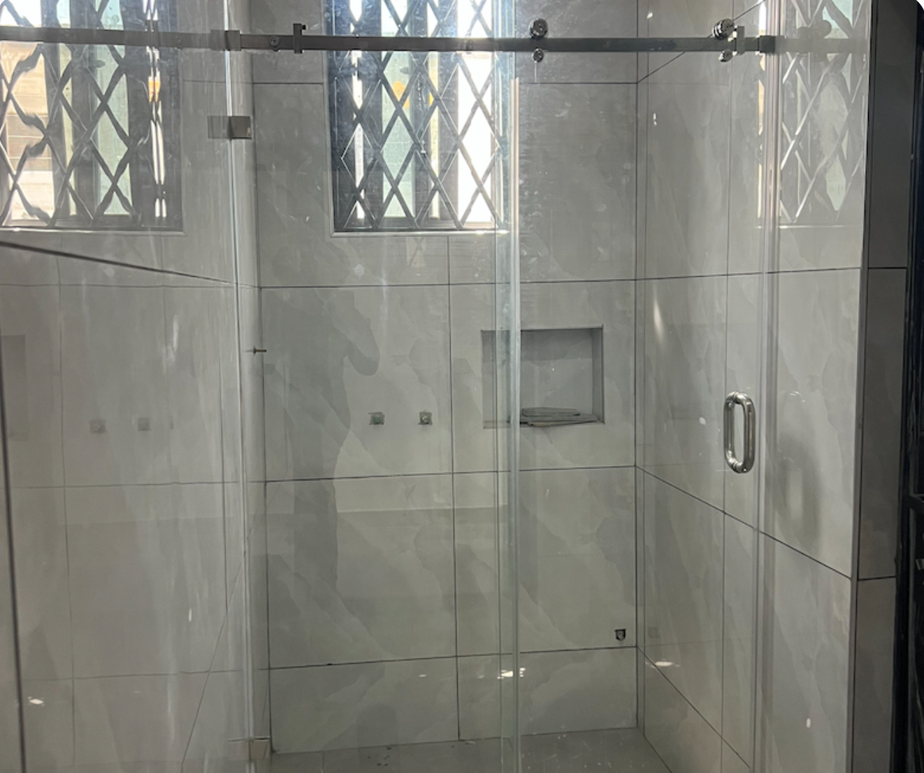 Luxury Single Sliding Door Shower Enclosure